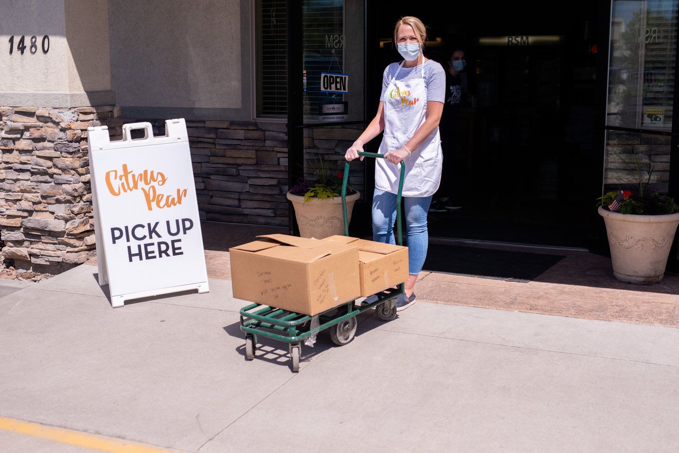 Citrus Pear Delivery